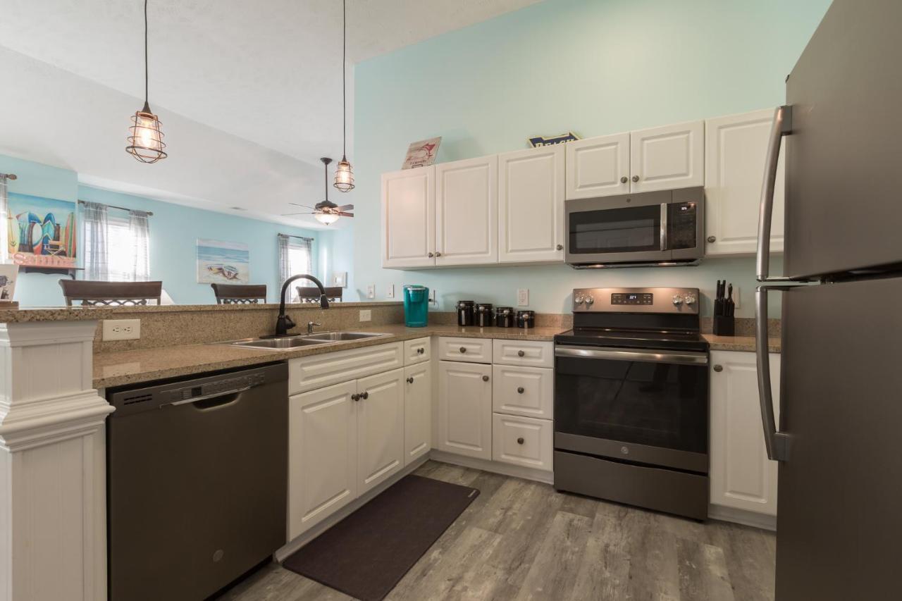Modern Condo With Shared Pools,Hot Tubs, Walk To Beach & Plenty Of Golf! Myrtle Beach Exterior photo